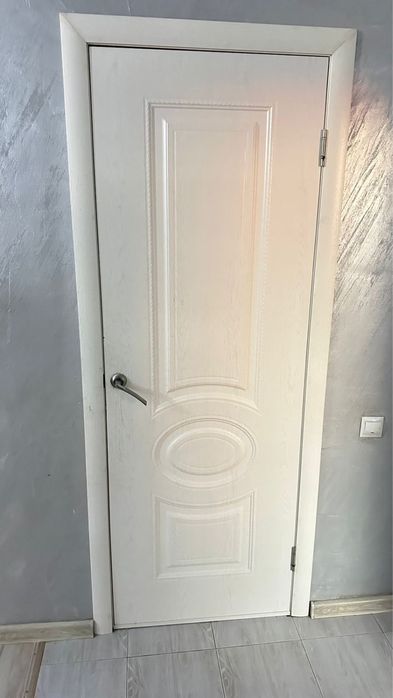 продам меж комнатные двери