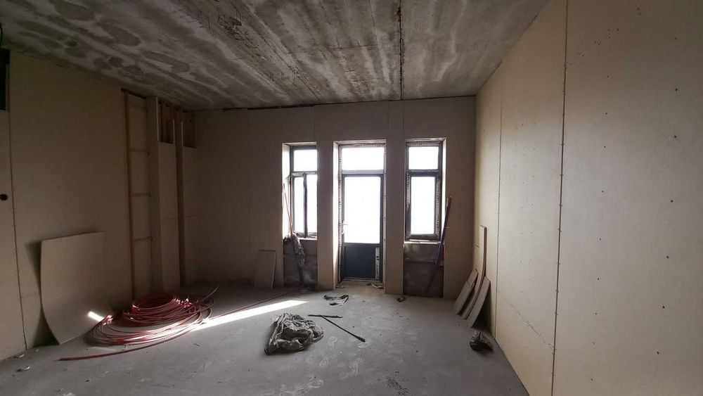 Ko`p qavatli turar joydagi xonadon