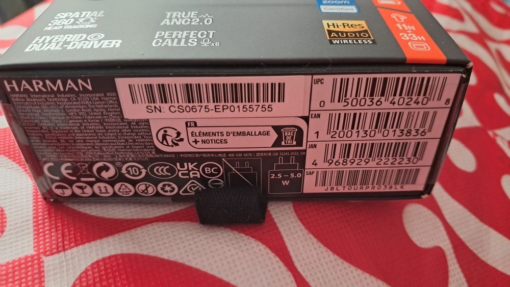 Casti JBL Tour Pro 3  , Noi