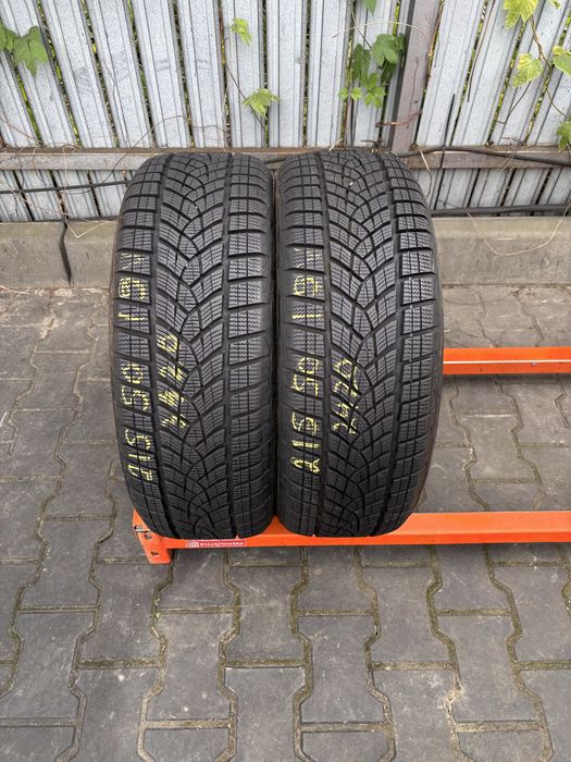 Anvelope Iarna 215/50/19 GoodYear UltraGrip Performance 215 50 19 R19