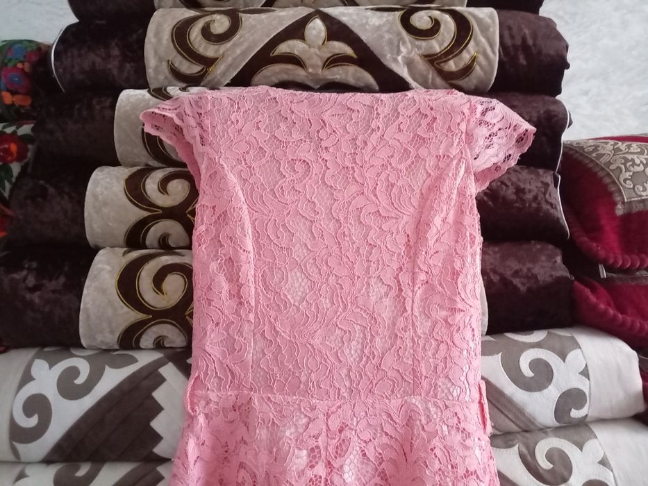 Розовыи и красивы платья