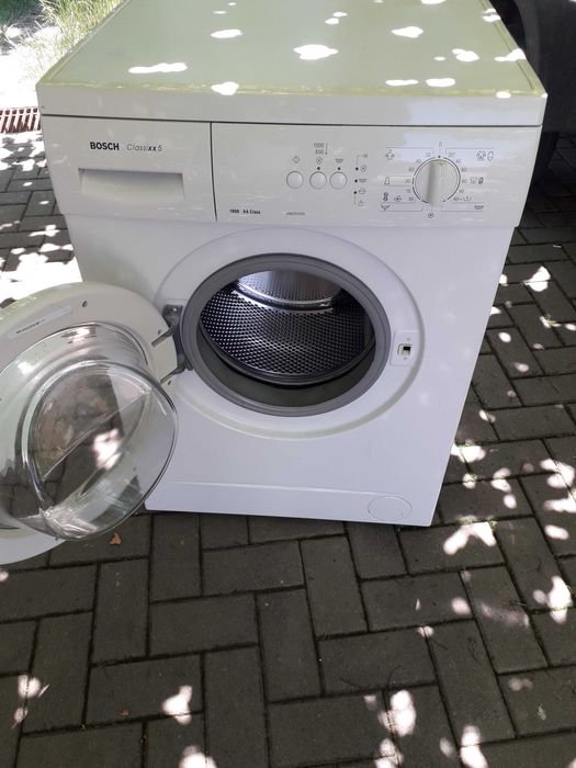 Masina de spalat Bosch Clasixx5 functionala, cu defect ax indoit