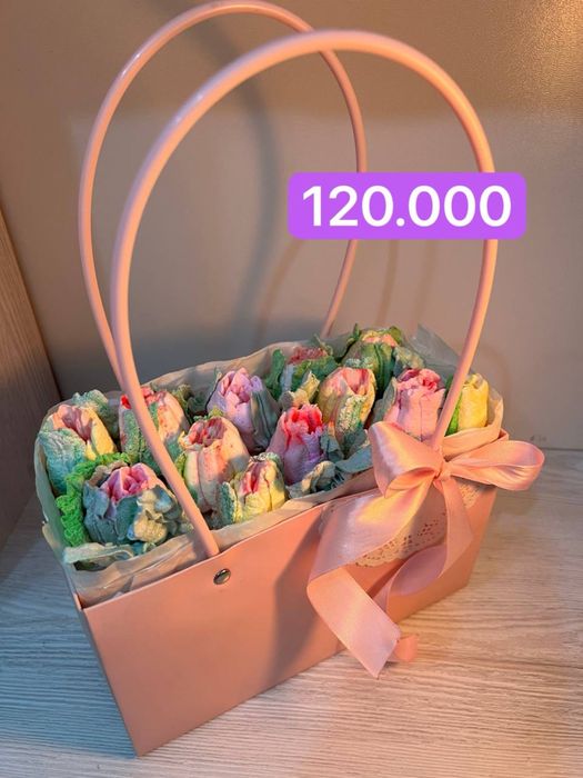 Букеты цветов из зефира тюльпаны розы лилии