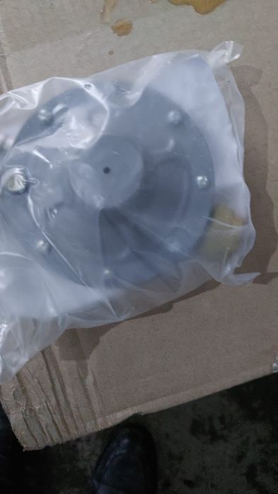 Кран для кислородного баллона