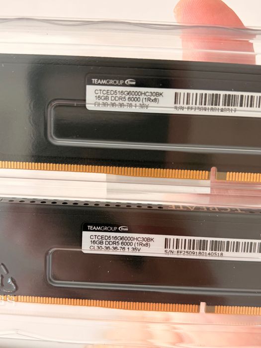 Оперативная память ОЗУ TeamGroup DDR5 6000 МГц.