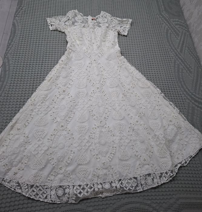 Продам красивое платье