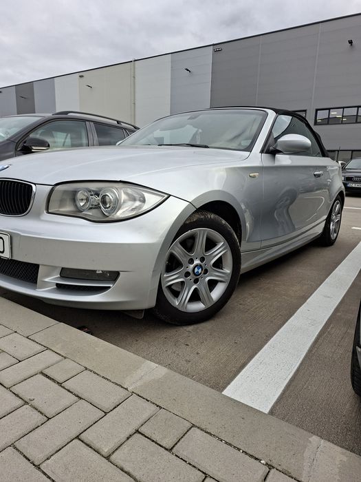 Vând Bmw e88 118.i benzina