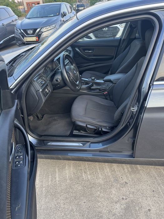 Vand BMW seria3 F30 2.0benzina