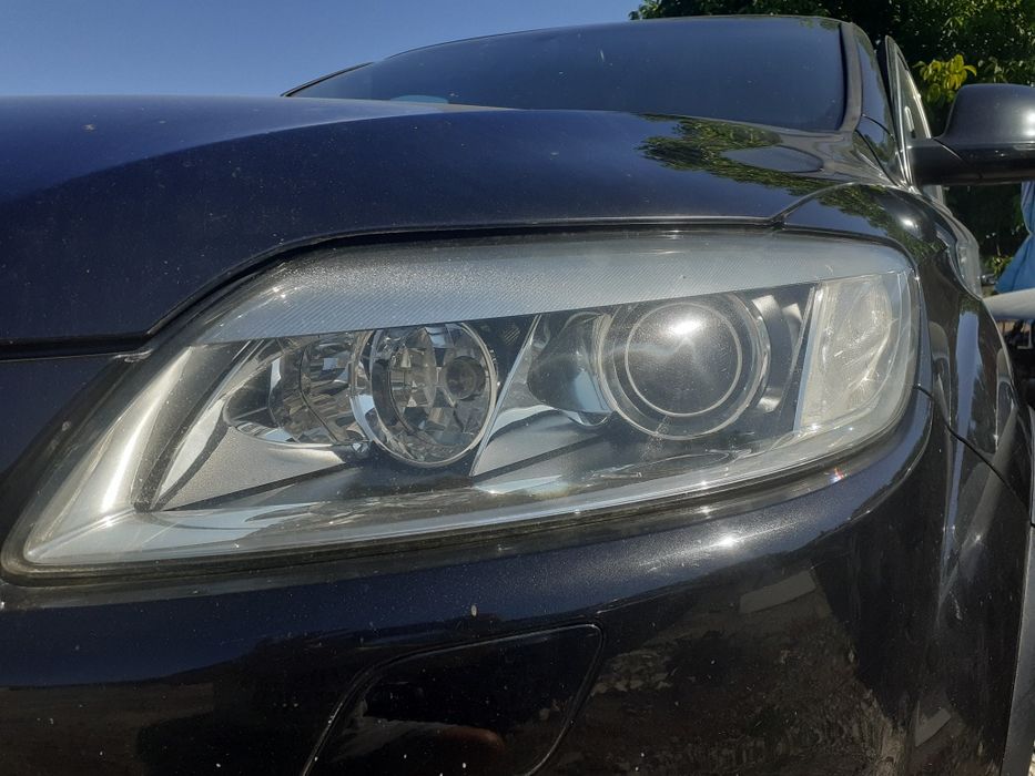 Фар audi q7