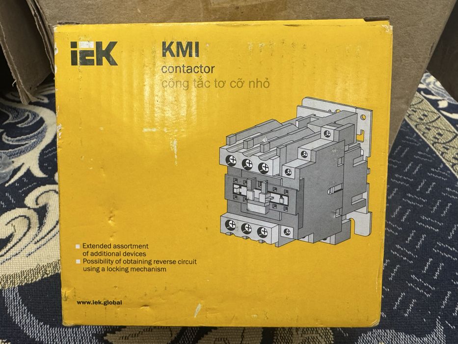 Контактор КМИ-35012