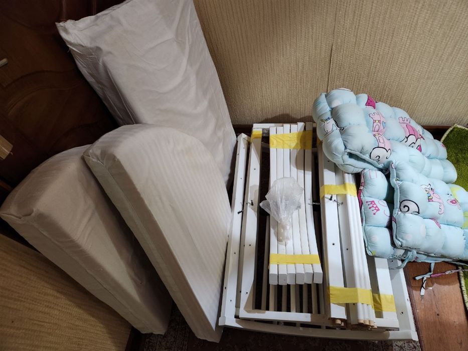 Детская кроватка 0+
