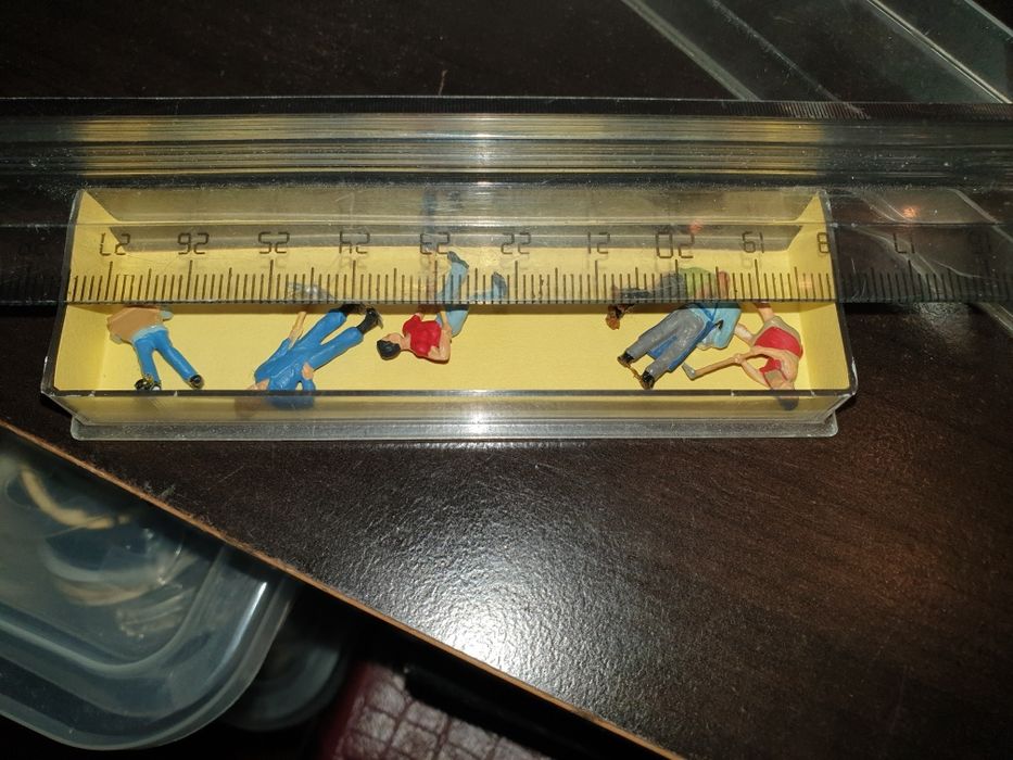 Figuri miniatura RFG ,  jucării 1cm