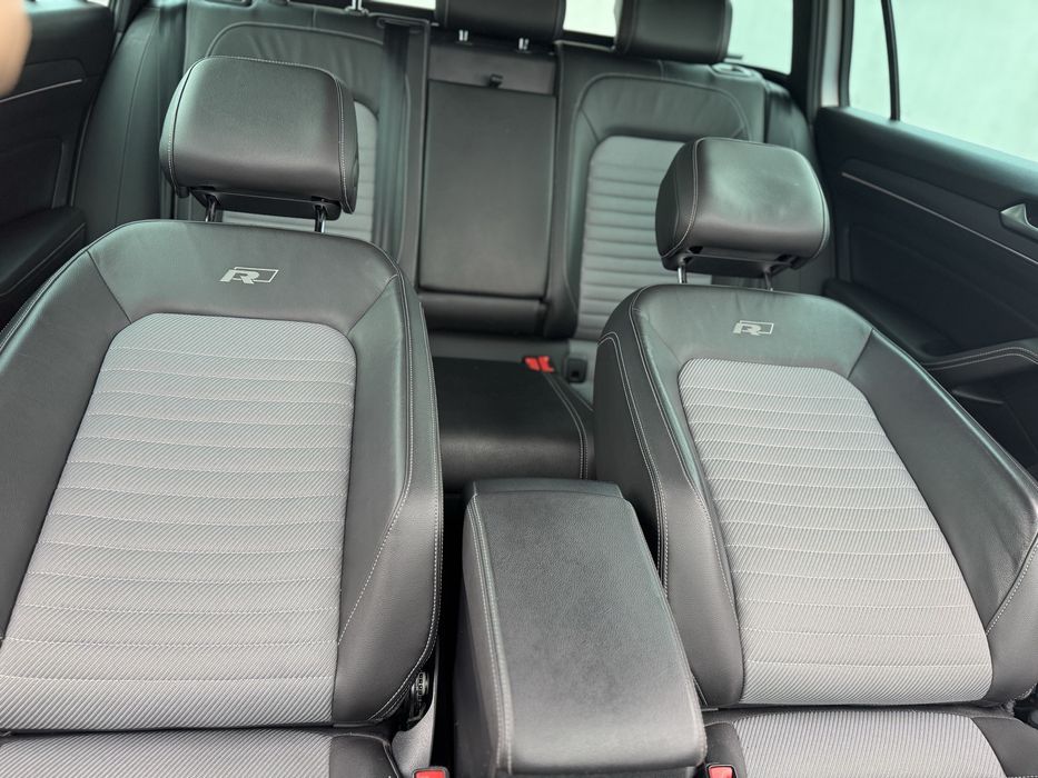 Volkswagen passat b8 R-line 2.0//150cp 2019