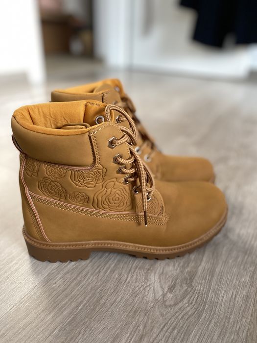 Bocanci superbi cu model