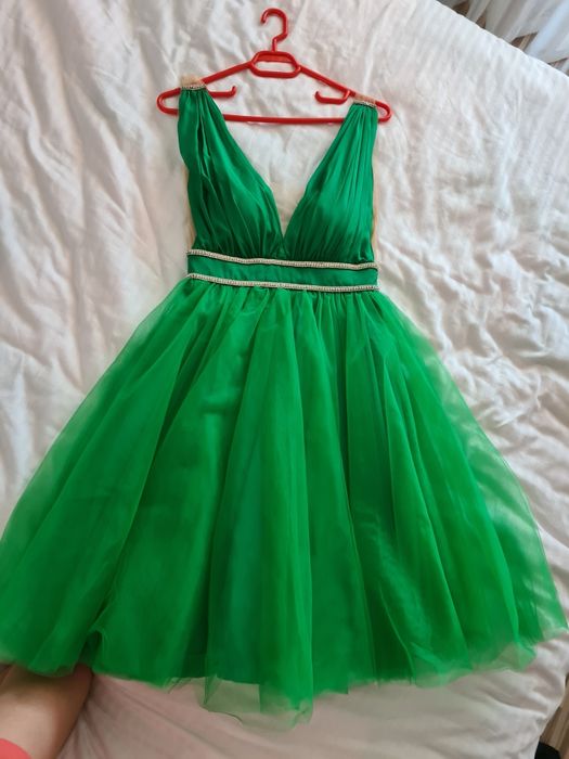 Vând rochie de ocazie verde smarald xs/s
