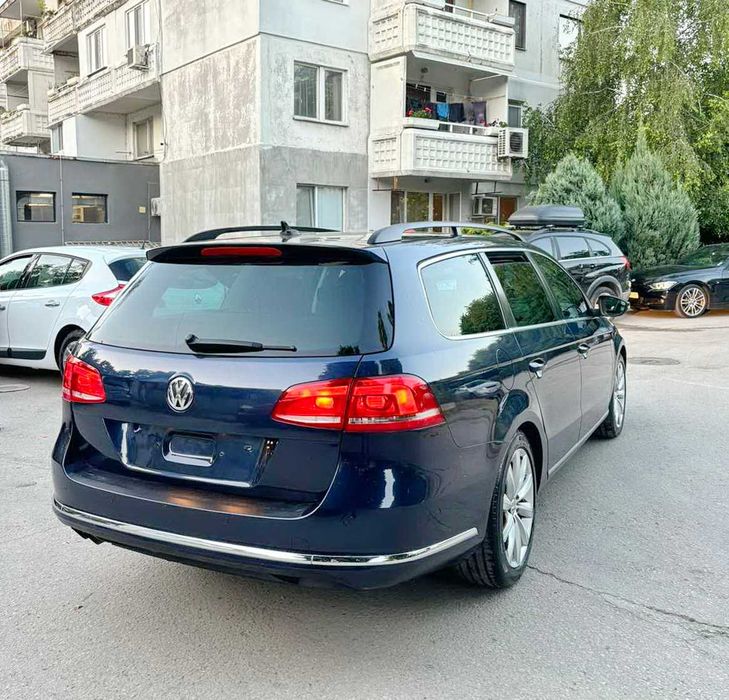 Фолксваген Пасат комби 2.0 TDI 140 кс Германия панорама нов внос -