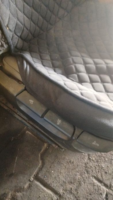 Сиденья BMW E36 передние, комплект