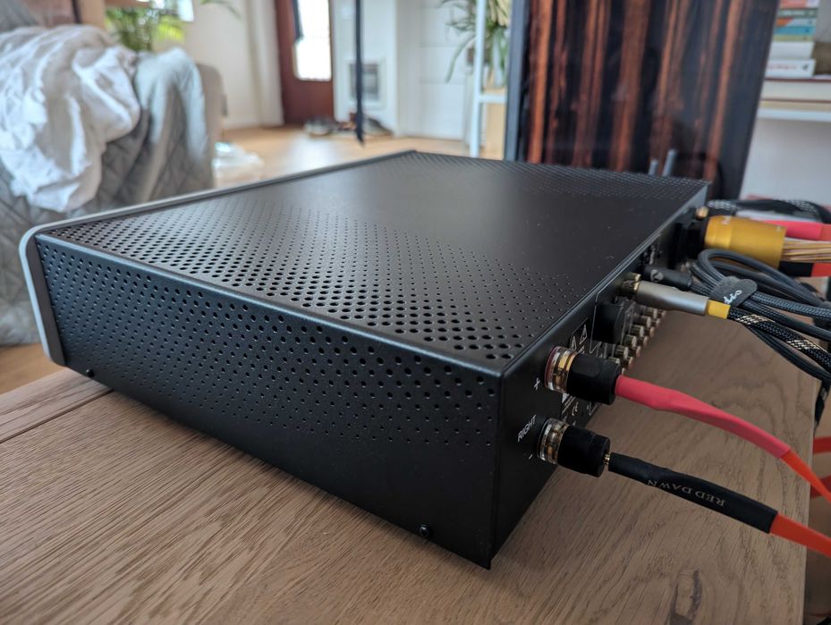 Vând amplificator integrat Atoll IN 300