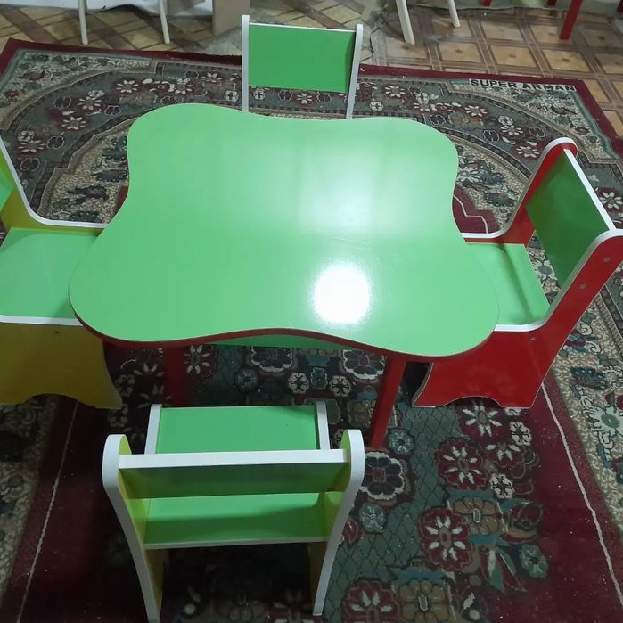 Болалар богчалари учун 12уринли стол,стул