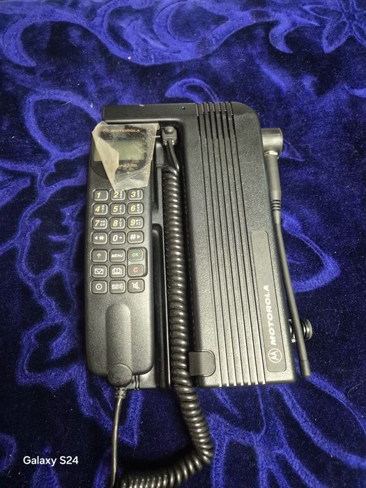 Telefon Motorola  auto de colectie