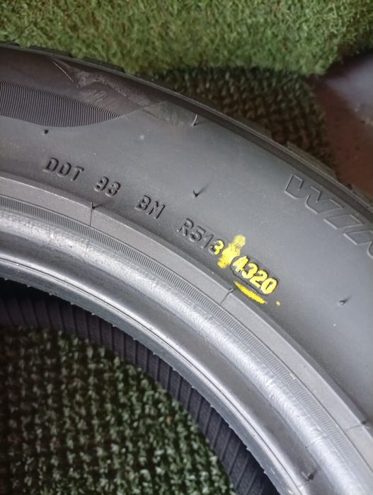 225 55 16 Continental și Pirelli