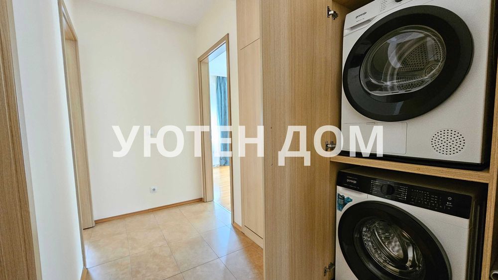 Просторен тристаен апартамент в Residential Park Sofia, Фаза 1 + паркомясто