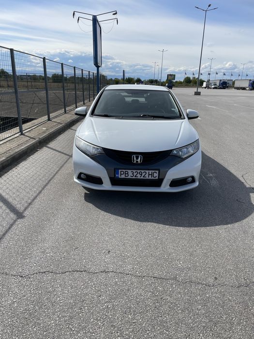 Хонда сивик 2012 г. 1.8  142 кс. Бензин с газ