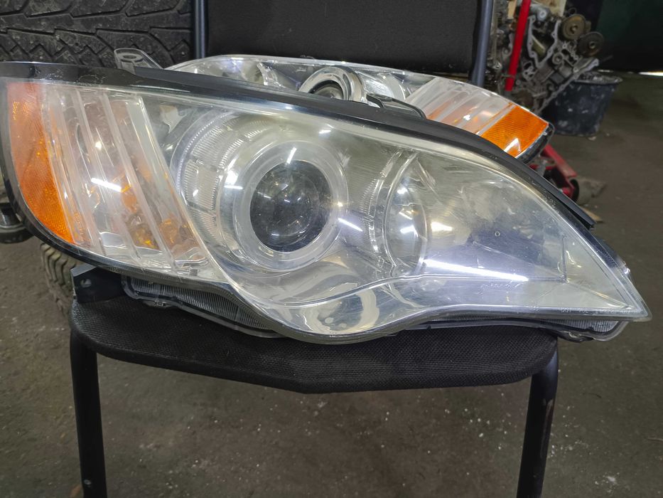 Фары Subaru outback 2008-9 USA американец