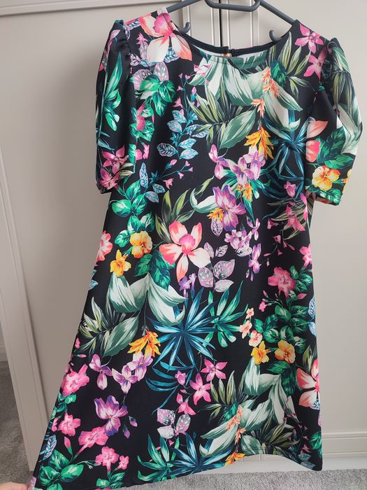 Rochițe de vară stare foarte bună 38