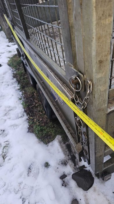 Vând remorca basculabila cu asigurare pina in Decembrie carte tot