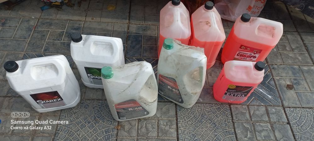 Антифриз красный и зеленый