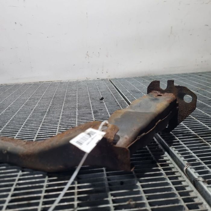 Armatura bara fata SsangYong Tivoli 2015 - 2019 SUV (1471) JOS CU MIC DEFECT