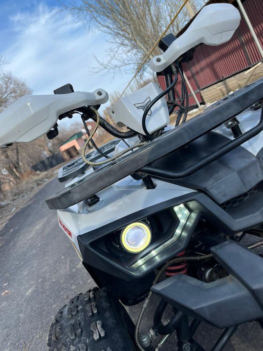 Продам квадроцикл срочно