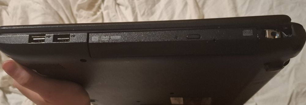 Лаптоп Acer Aspire E5-572G-37AH EX