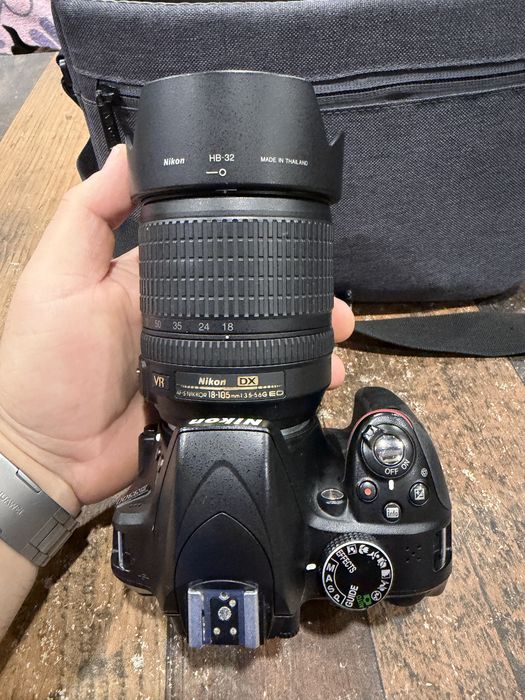 Nikon D3300 + обектив 18-105