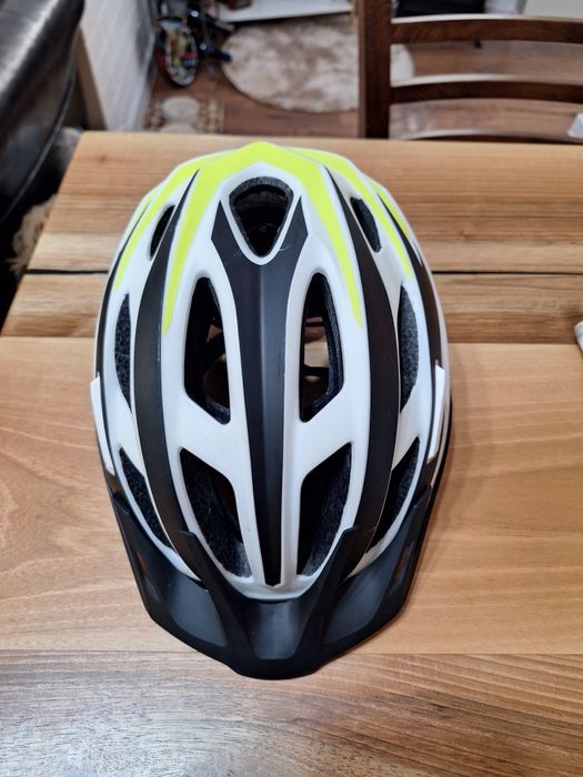 Каска за коляло оригинална