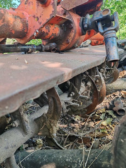 Трактор Hinomoto E184