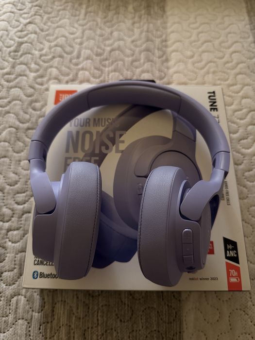 Casti JBL by Harman Tune 770 NC mov