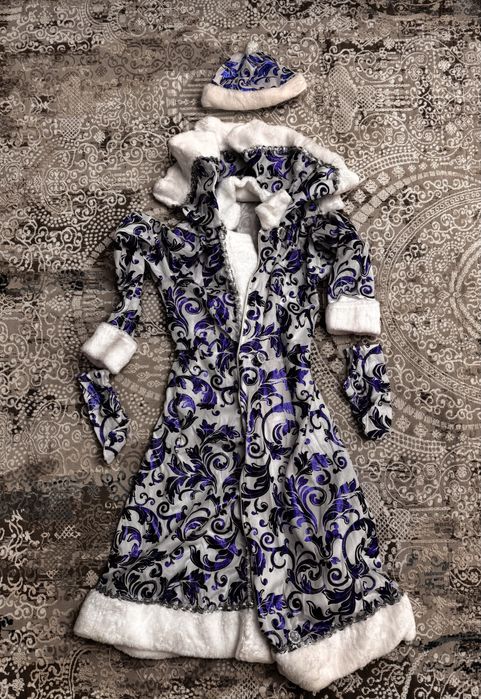 Прокат костюмов Деда Мороза и Снегурочки