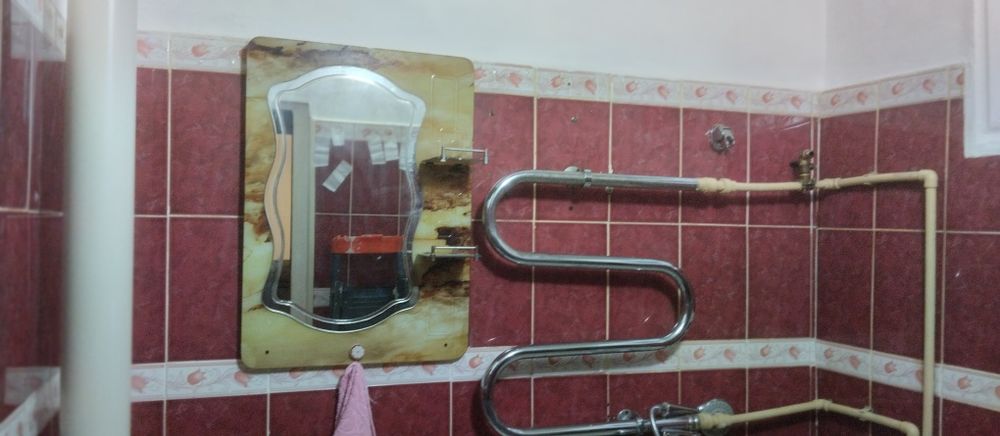 Продам квартиру в хорошем состояние отличное место расположение