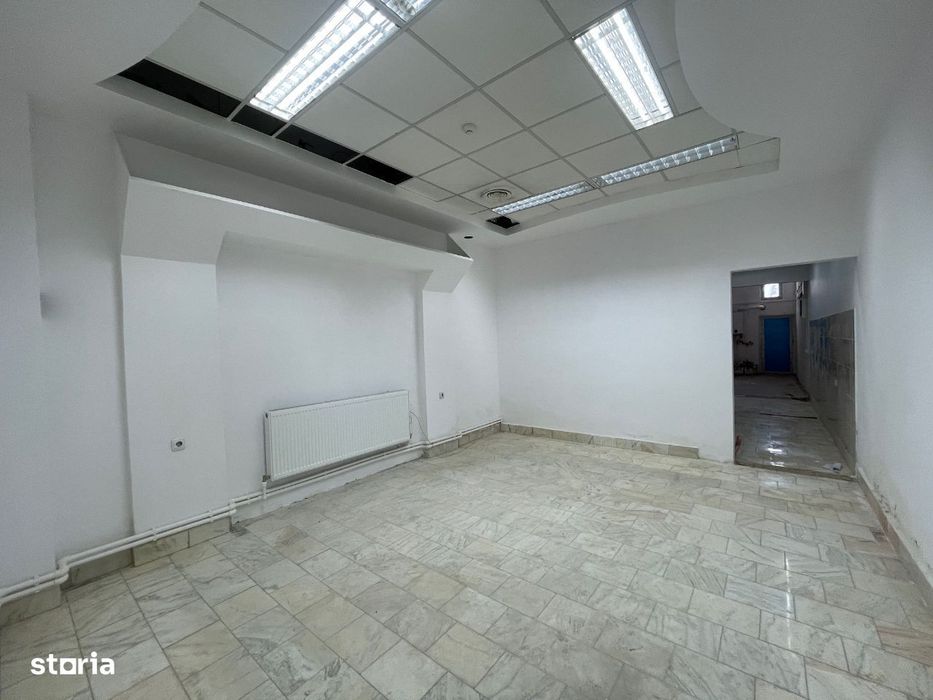 Vanzare Spatiu comercial P. Neamt - 200 mp, P-ta M. Kogalniceanu