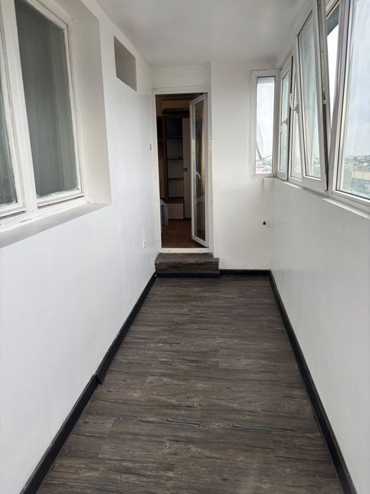Apartament 2 camere de inchiriat- Metrou Bazilescu