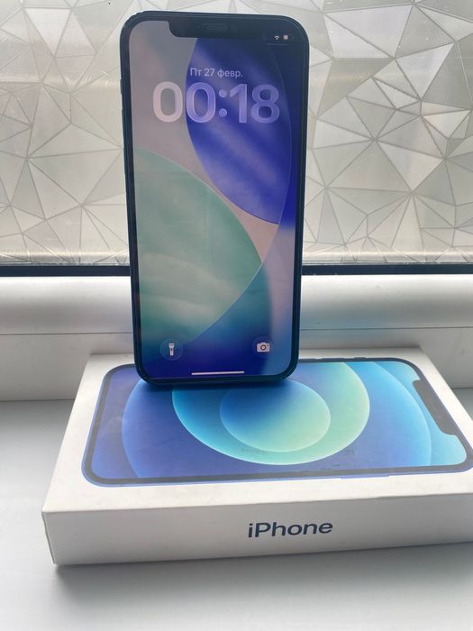 Продам iphone 12