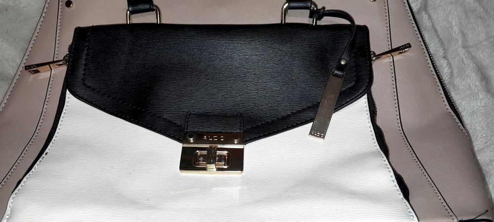 голяма дамскa чантa: ALDO и други