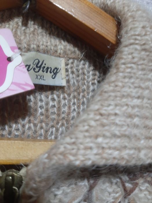 Женский свитер в отличном состоянии