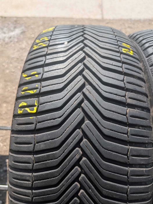 225/55 R18 • All Season • Michelin CrossClimate SUV 98V | 2 buc | Pret/buc