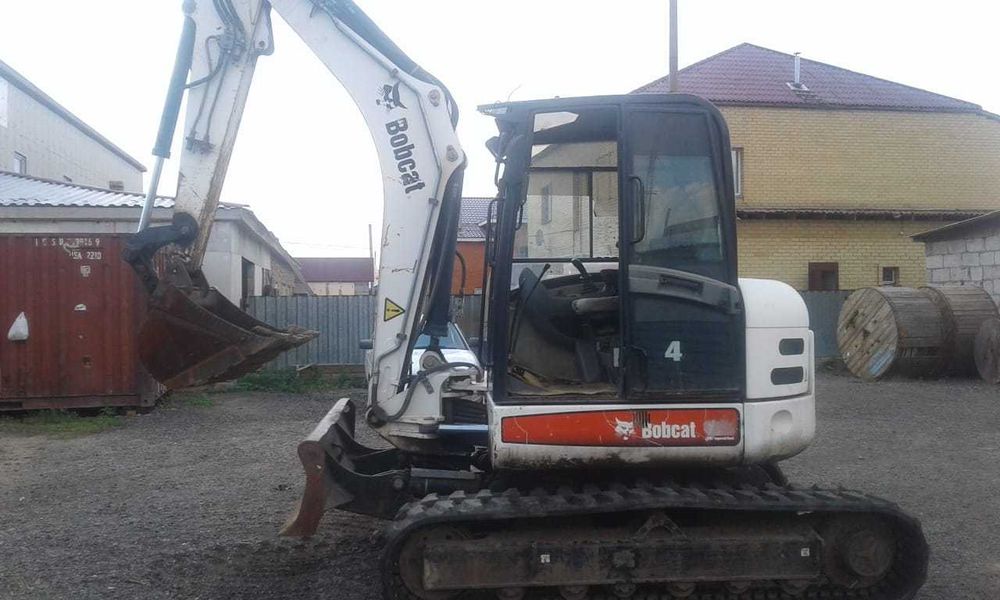 Услуги Мини-экскаватора. Мини экскаватор Bobcat - 7 тонн