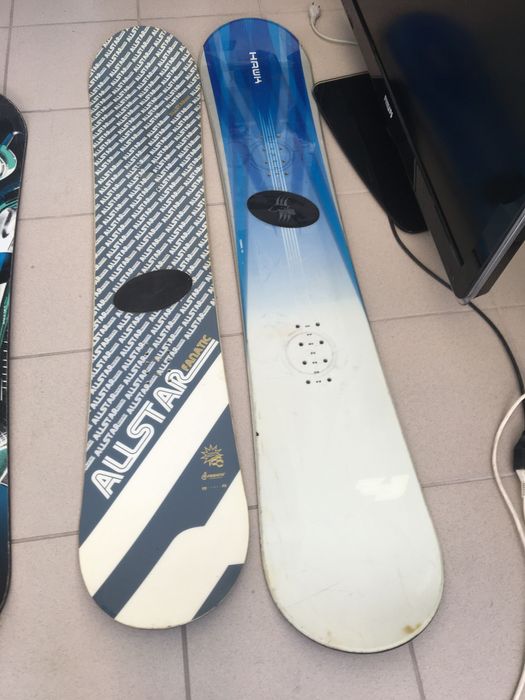 Ски,щеки,сноубордове и автомати