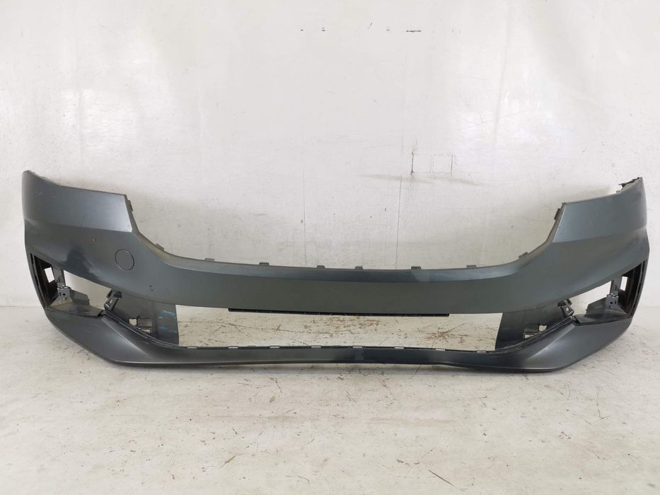 Предна броня Шкода Фабия 4 / Skoda Fabia 4 Оригинална, в добро състоян