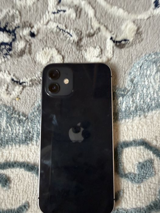 Продается Iphone 12